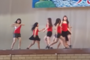 高校文化祭ダンスで前代未聞のハプニング！ブラ丸見えｗ