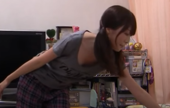 踊ってみたで可愛い子が胸チラ 何千人のおかずになったのでしょうw Youtube微エロ動画厳選まとめ